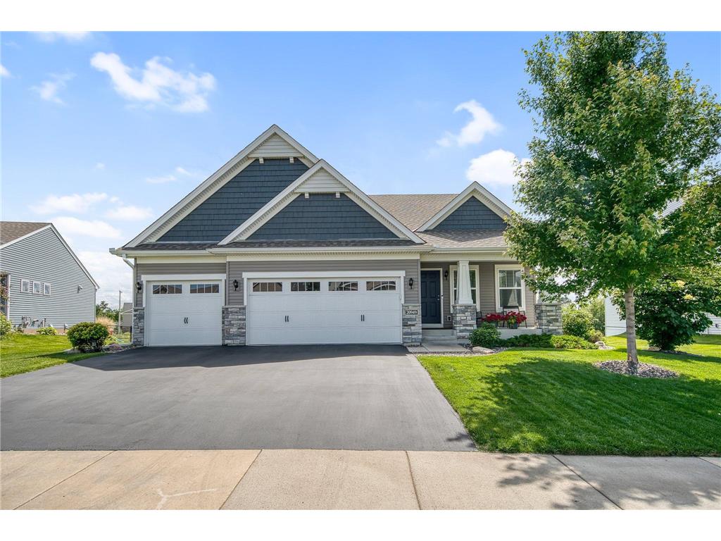 20949 Guthrie Drive, Lakeville, MN, 55044 | MLS: 6558073 | Edina Realty