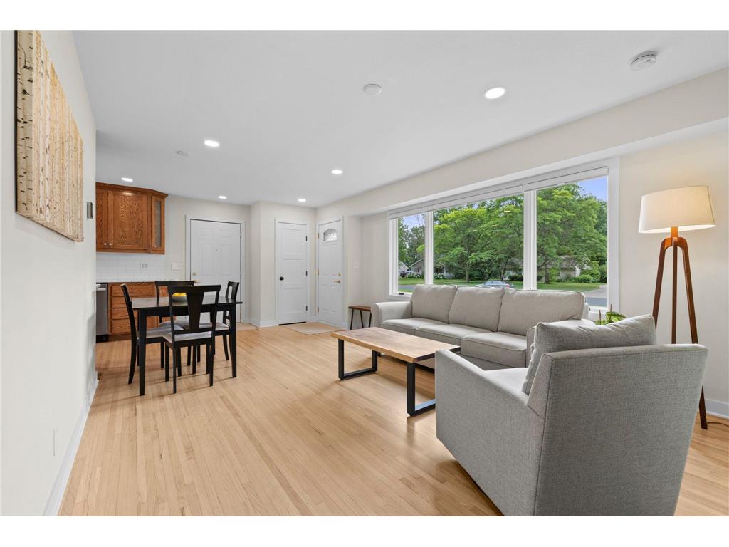 2095 Blomquist Avenue White Bear Lake MN 55110 7103474 image10