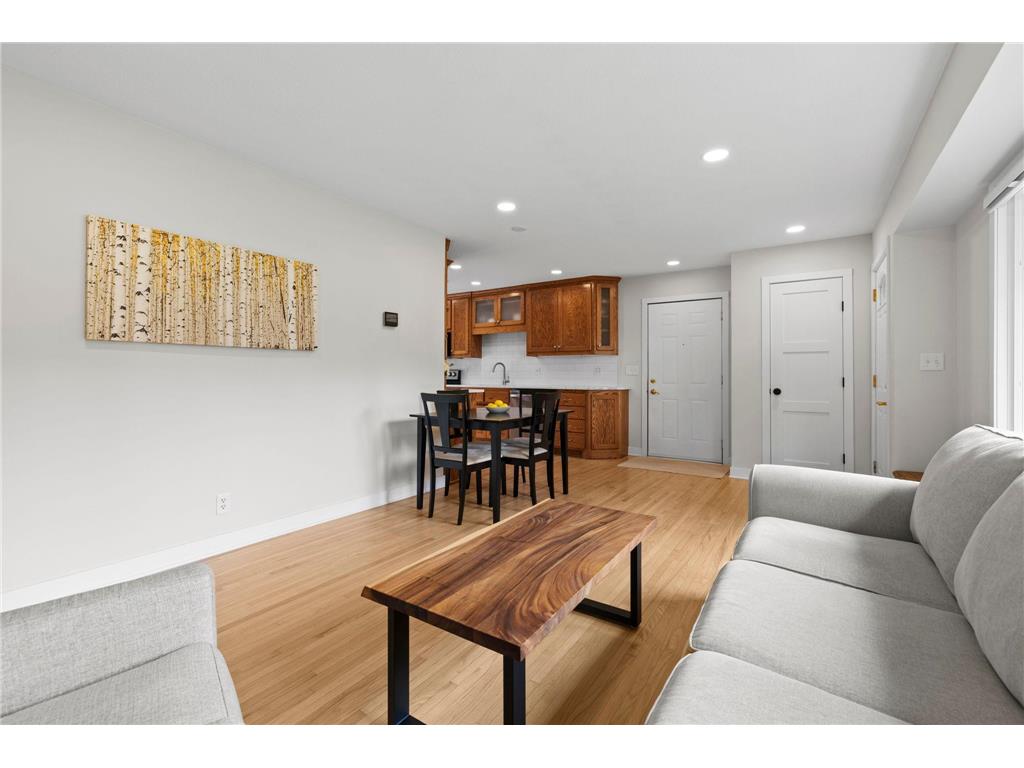 2095 Blomquist Avenue White Bear Lake MN 55110 7103474 image11