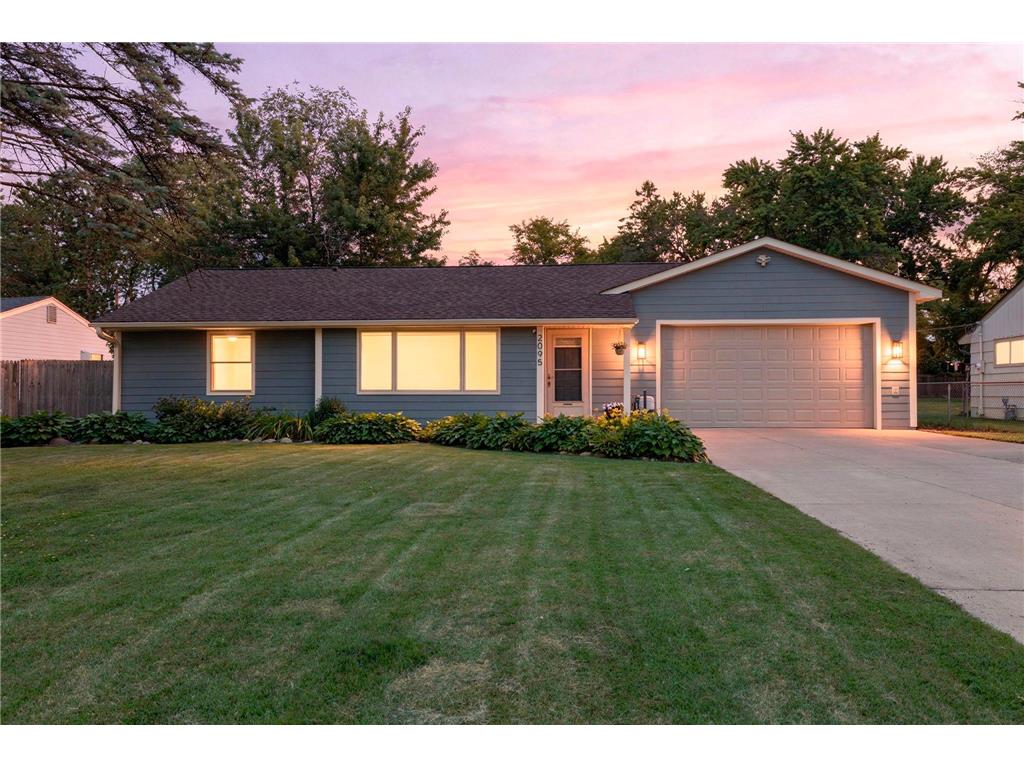 2095 Blomquist Avenue White Bear Lake MN 55110 7103474 image2