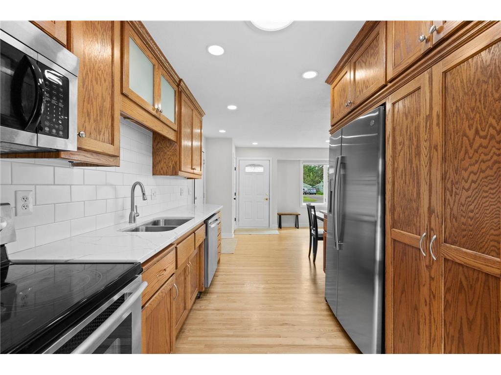 2095 Blomquist Avenue White Bear Lake MN 55110 7103474 image23