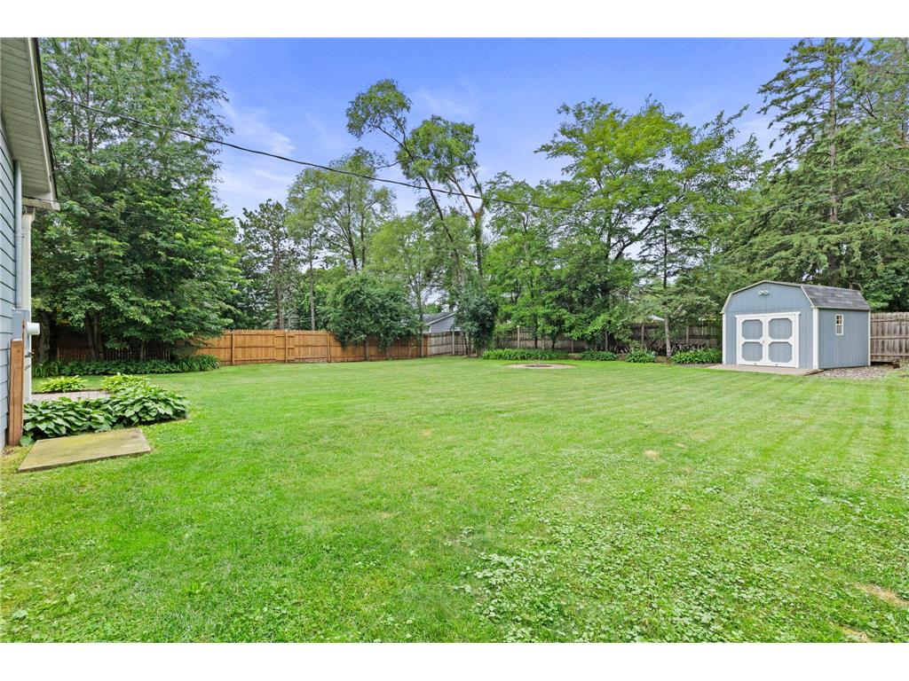 2095 Blomquist Avenue White Bear Lake MN 55110 7103474 image7