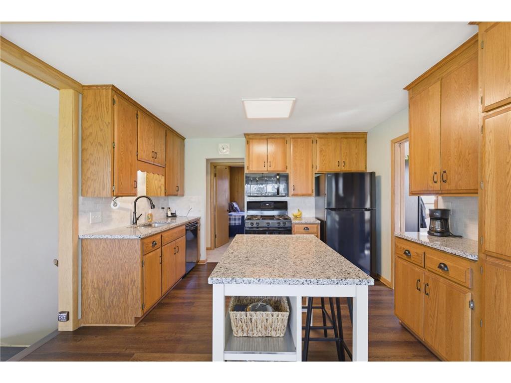 2095 Fairways Lane Roseville MN 55113 7056779 image16