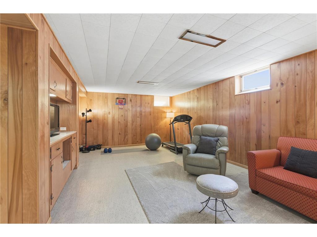2095 Fairways Lane Roseville MN 55113 7056779 image26