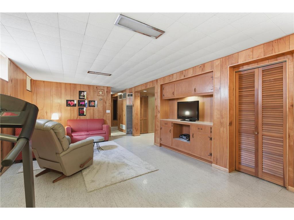 2095 Fairways Lane Roseville MN 55113 7056779 image28