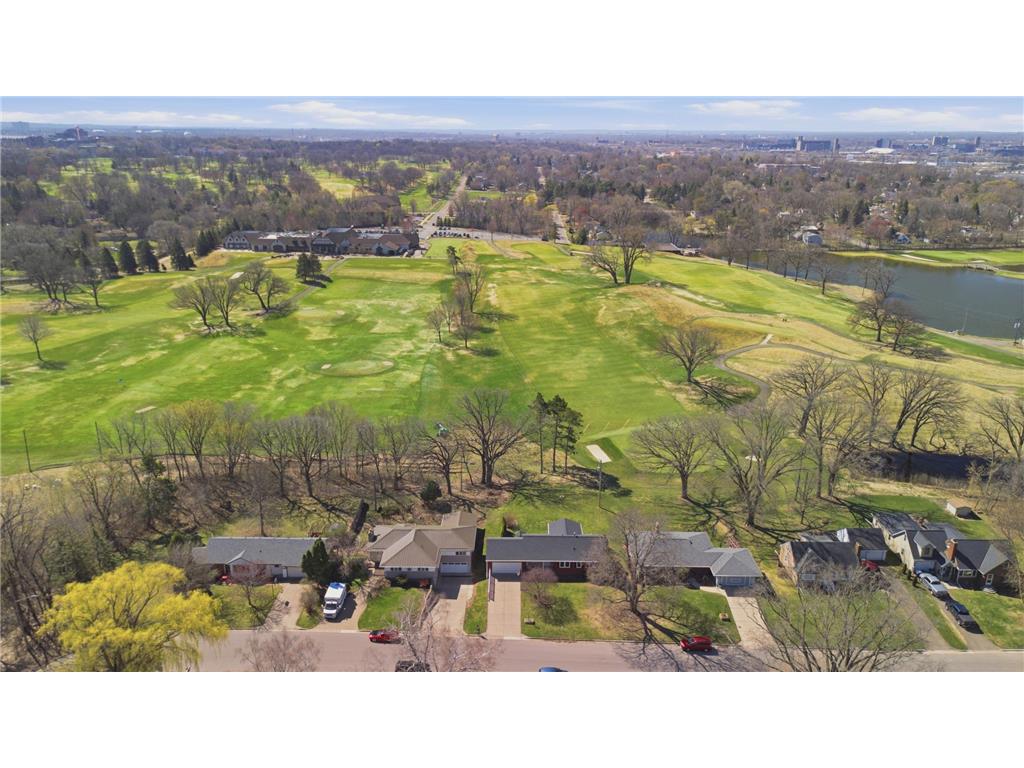 2095 Fairways Lane Roseville MN 55113 7056779 image42