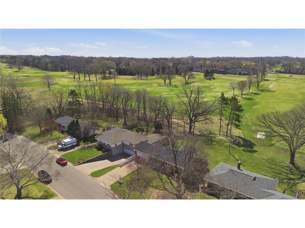 2095 Fairways Lane Roseville MN 55113 7056779 image45