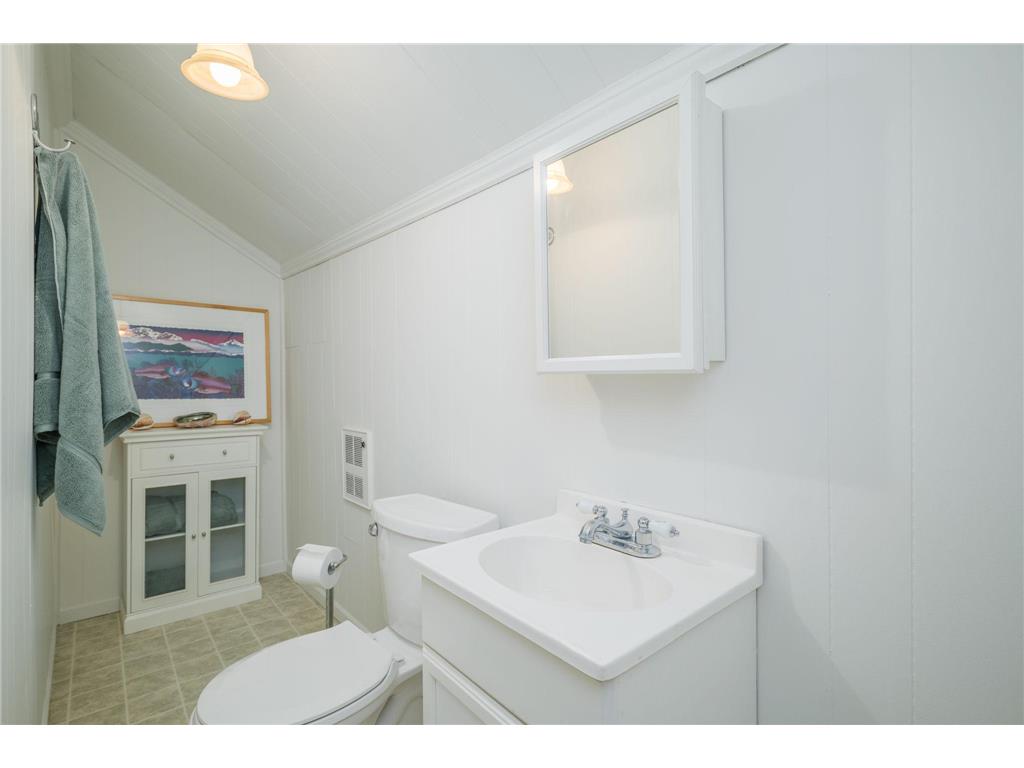 2095 James Avenue Saint Paul MN 55105 6825240 image24
