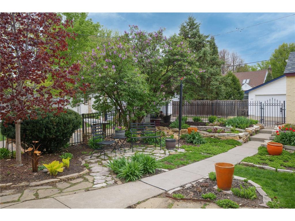 2095 James Avenue Saint Paul MN 55105 6825240 image32