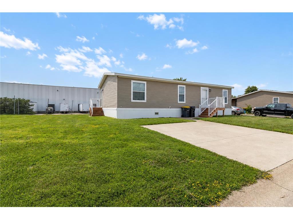 2095 Lancelot Lane North Mankato MN 56003 7112584 image1