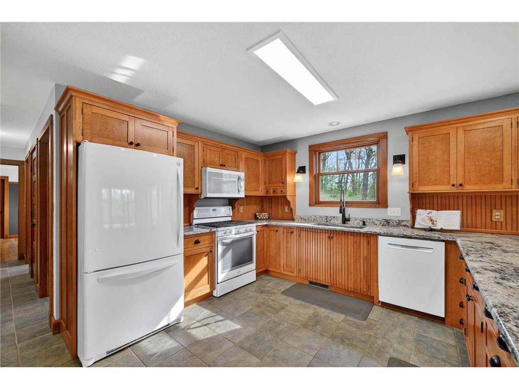 20967 212th Street Preston MN 55965 7068055 image9