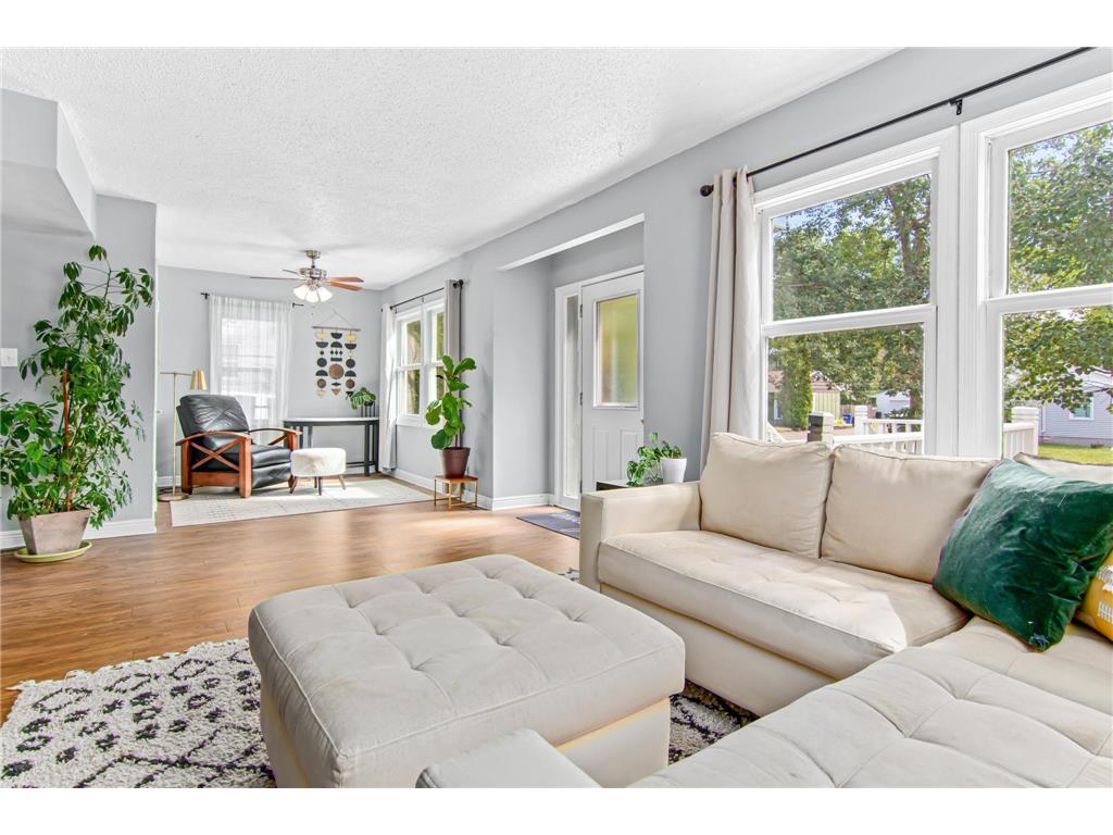 2097 4th Street E Saint Paul MN 55119 6440049 image1