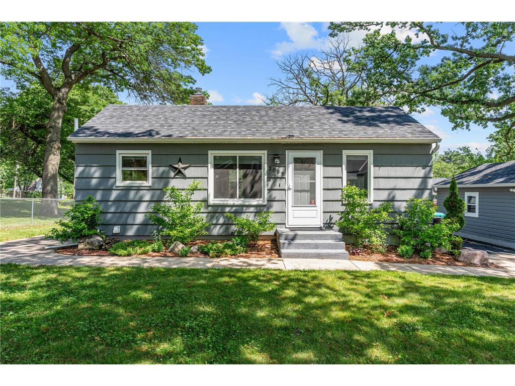 2097 Belmont Lane E North Saint Paul MN 55109 7073823 image1