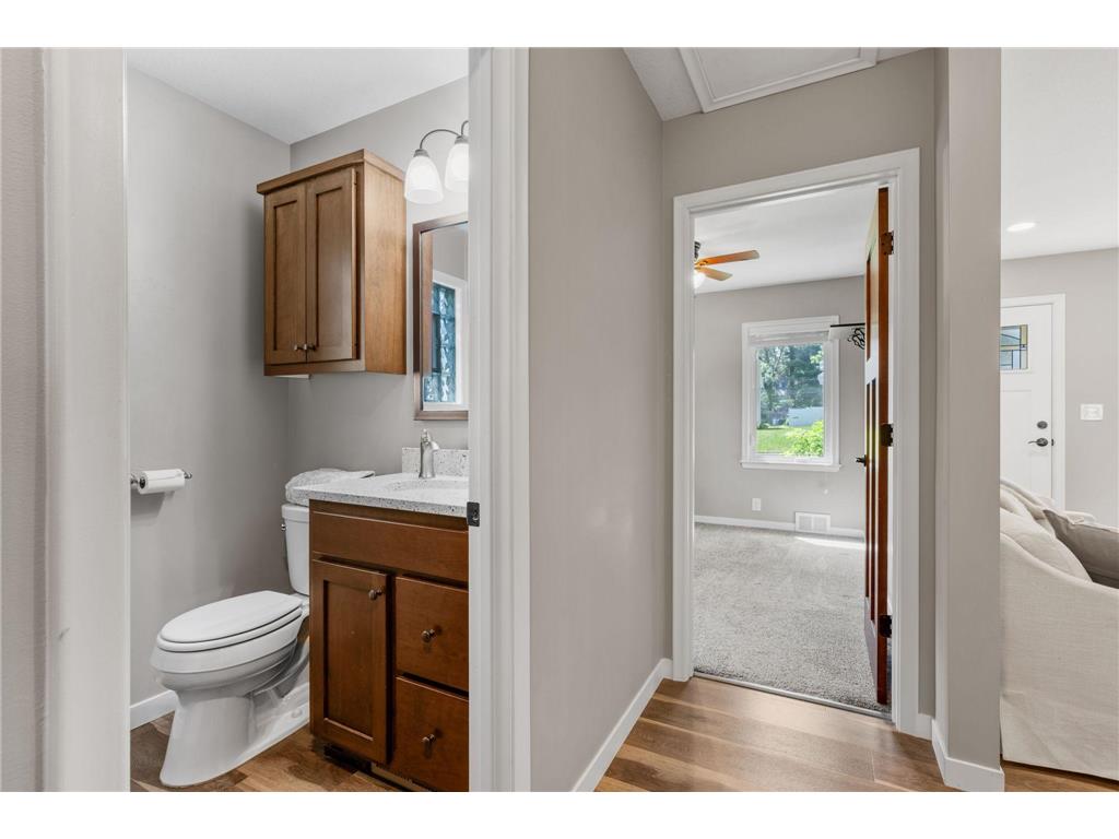 2097 Belmont Lane E North Saint Paul MN 55109 7073823 image15