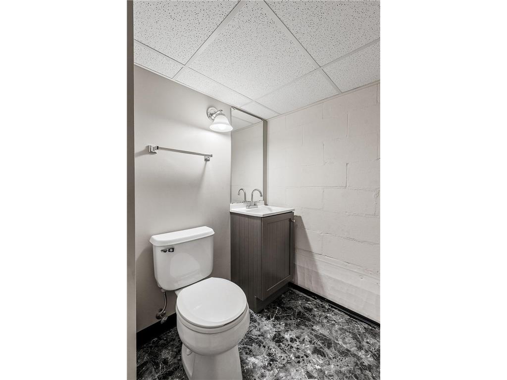 2097 Belmont Lane E North Saint Paul MN 55109 7073823 image26