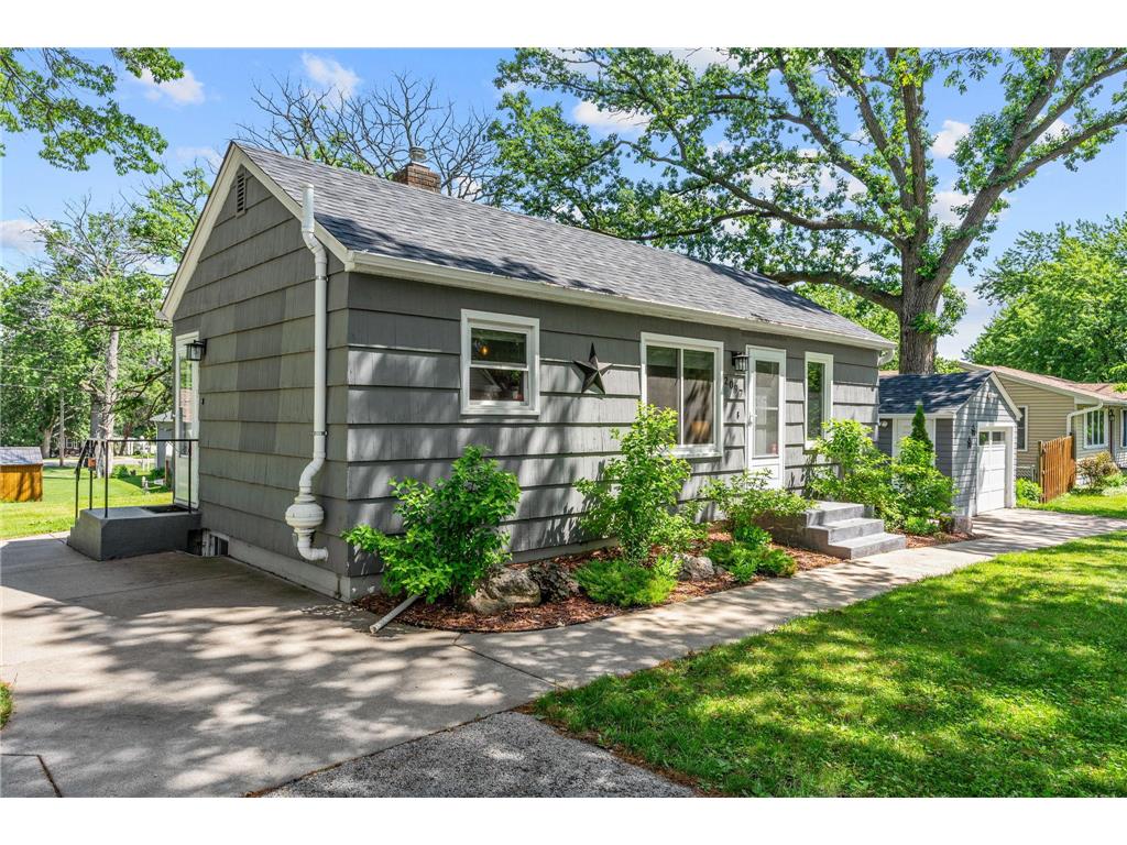 2097 Belmont Lane E North Saint Paul MN 55109 7073823 image29