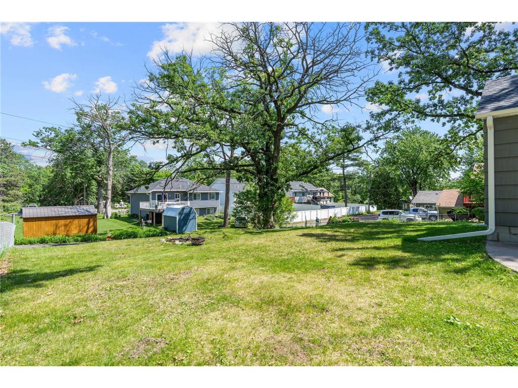 2097 Belmont Lane E North Saint Paul MN 55109 7073823 image31