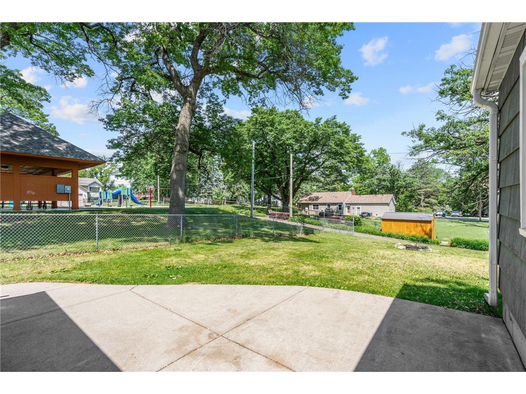 2097 Belmont Lane E North Saint Paul MN 55109 7073823 image36