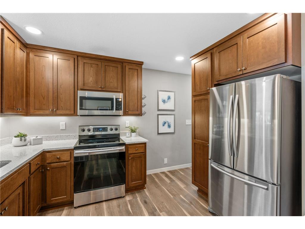 2097 Belmont Lane E North Saint Paul MN 55109 7073823 image9