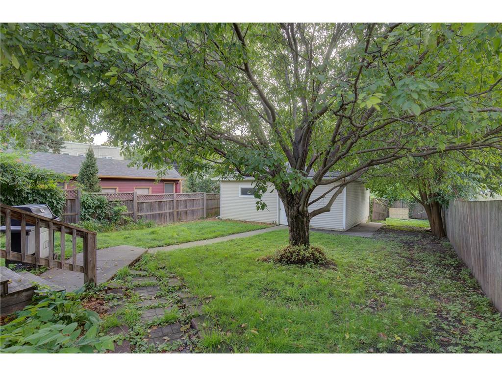 2098 Marshall Avenue Saint Paul MN 55104 6786062 image27