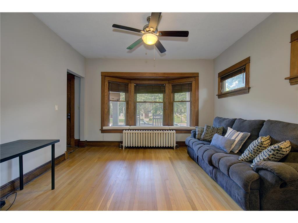 2098 Marshall Avenue Saint Paul MN 55104 6786062 image4