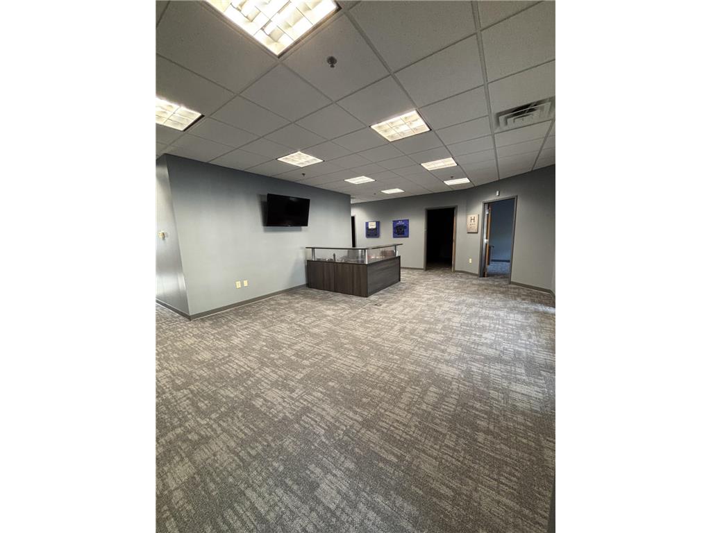 20980 Rogers Drive Rogers MN 55374 6800275 image1