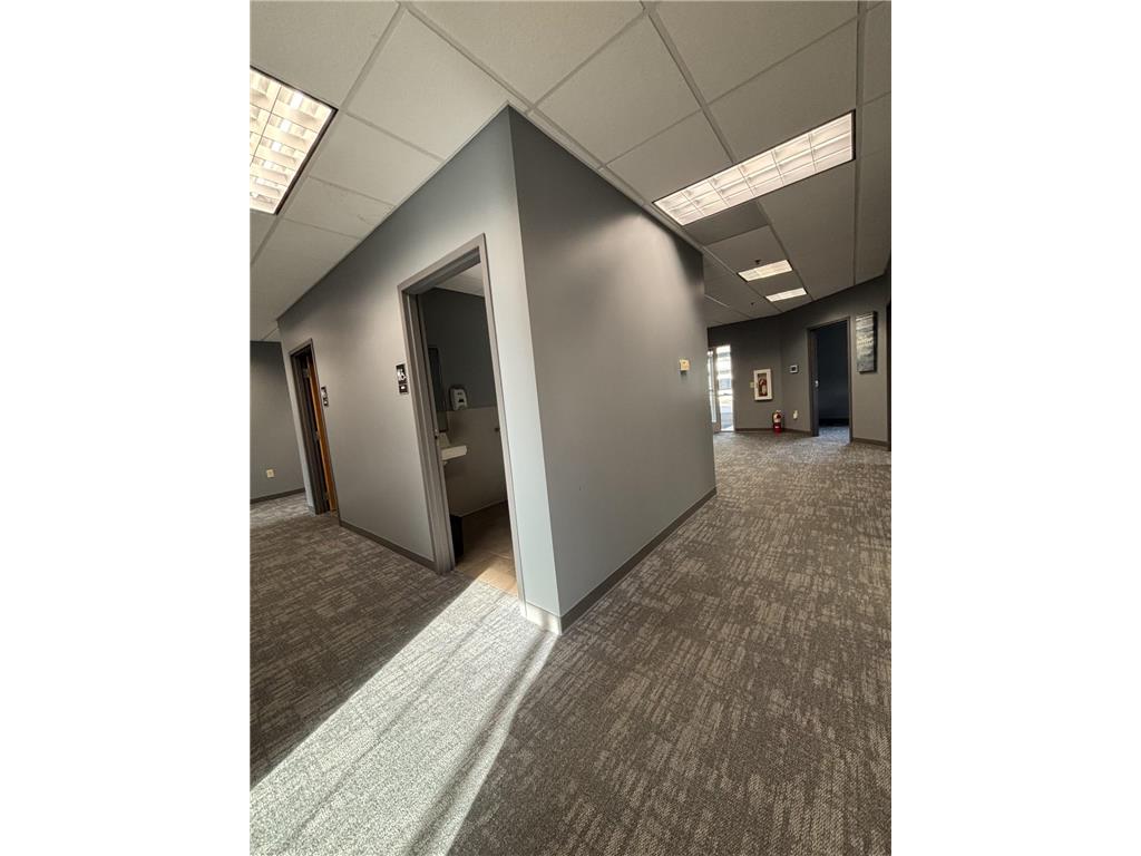 20980 Rogers Drive Rogers MN 55374 6800275 image10