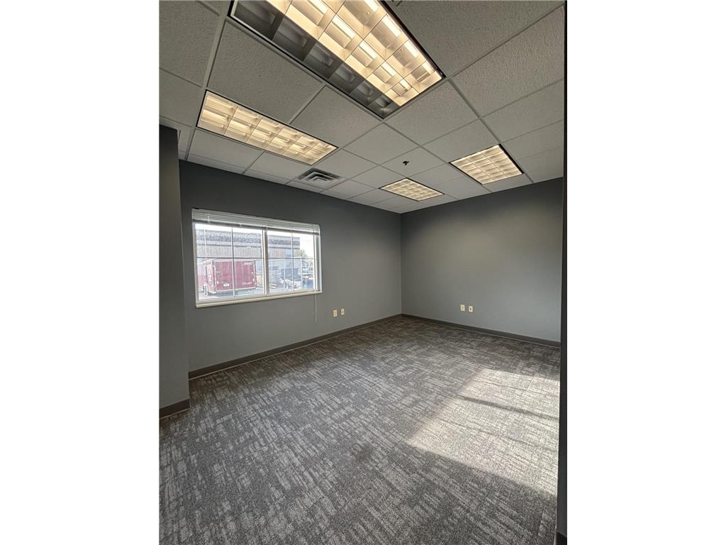 20980 Rogers Drive Rogers MN 55374 6800275 image6