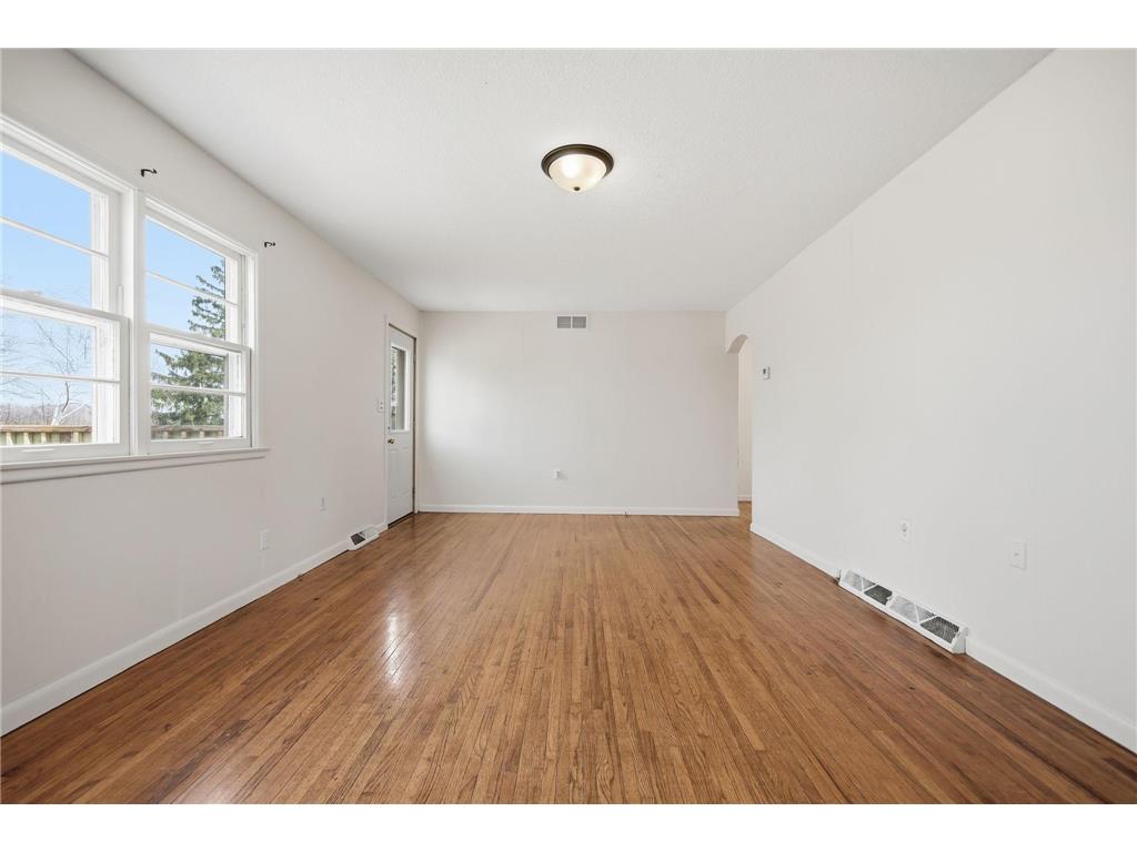 2099 317th Avenue NE Isanti Twp MN 55008 - Florence 7048729 image13