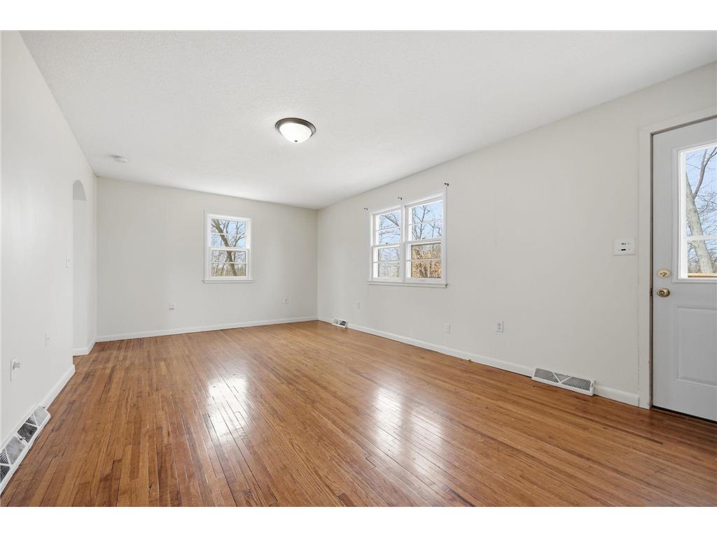 2099 317th Avenue NE Isanti Twp MN 55008 - Florence 7048729 image15