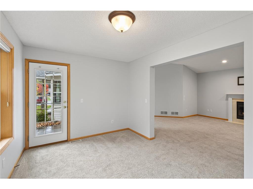 2099 Albemarle Court N Roseville MN 55113 6805354 image11