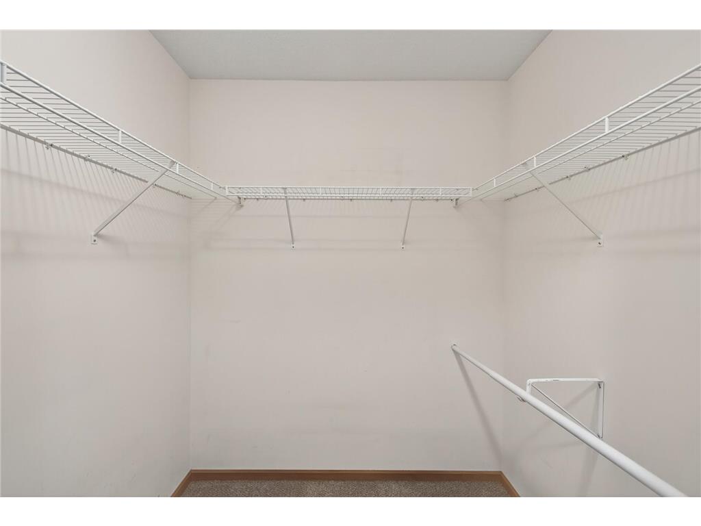 2099 Albemarle Court N Roseville MN 55113 6805354 image17