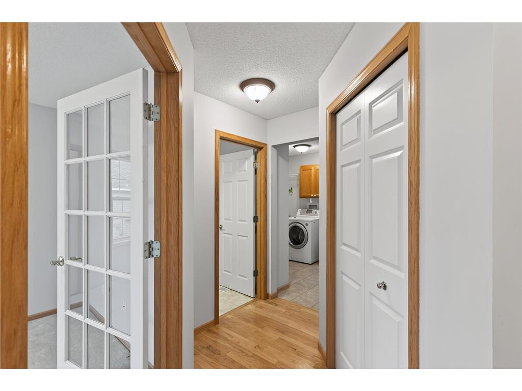 2099 Albemarle Court N Roseville MN 55113 6805354 image19