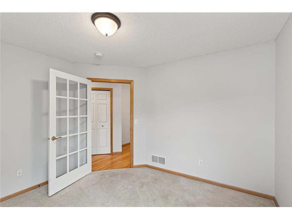 2099 Albemarle Court N Roseville MN 55113 6805354 image21