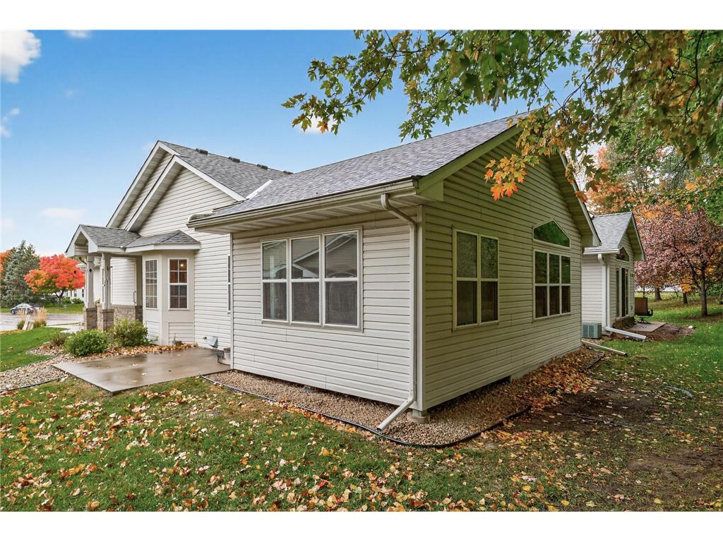 2099 Albemarle Court N Roseville MN 55113 6805354 image25