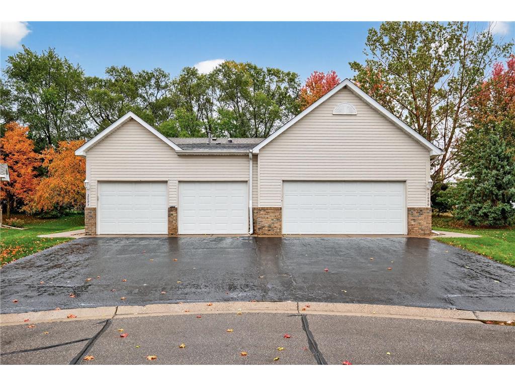 2099 Albemarle Court N Roseville MN 55113 6805354 image28