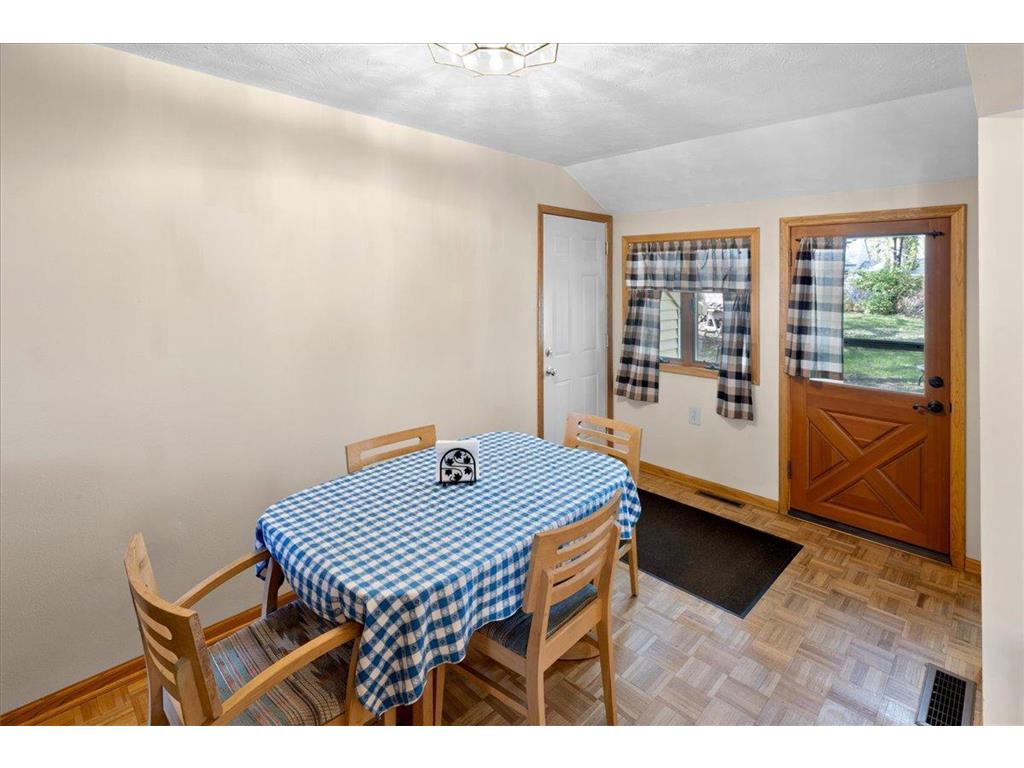 2099 Lacrosse Avenue Saint Paul MN 55119 7066006 image16