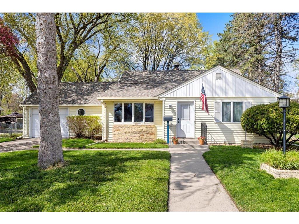 2099 Lacrosse Avenue Saint Paul MN 55119 7066006 image2