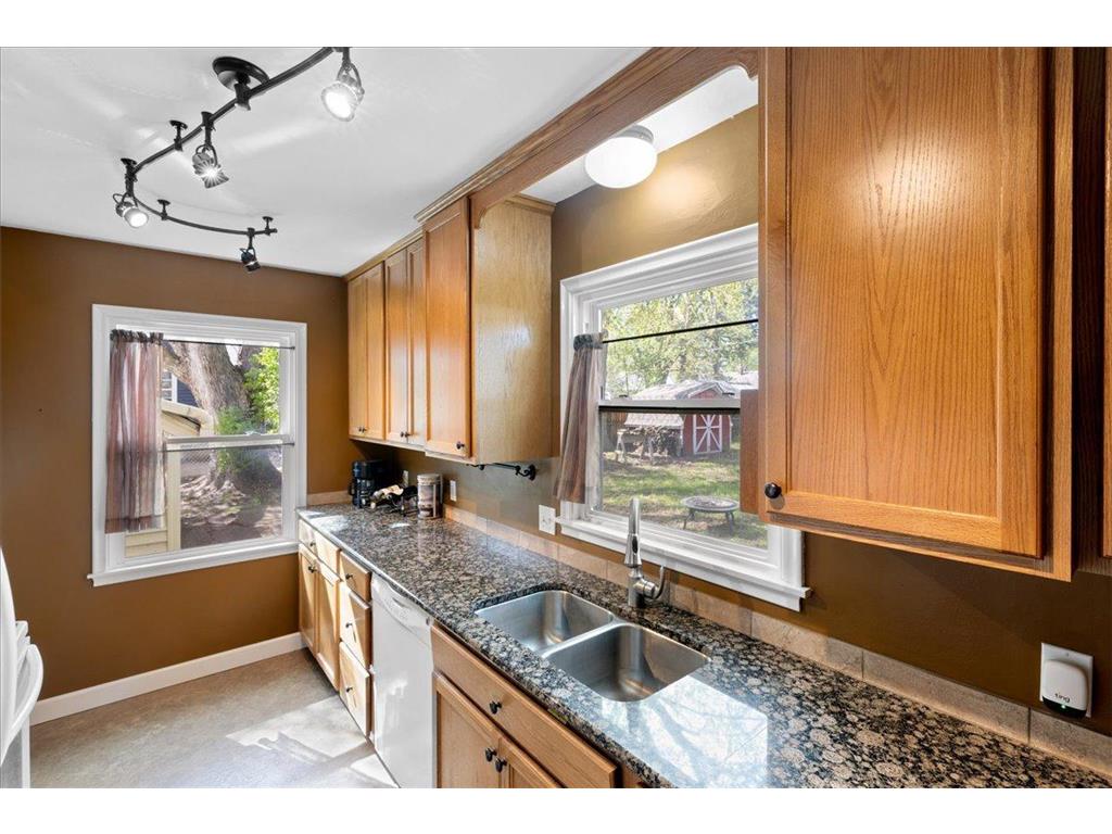 2099 Lacrosse Avenue Saint Paul MN 55119 7066006 image21