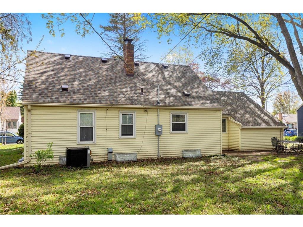 2099 Lacrosse Avenue Saint Paul MN 55119 7066006 image8