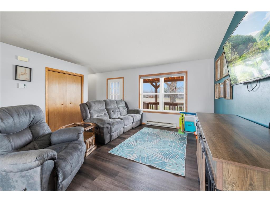21 10th Avenue NE Elbow Lake MN 56531 7060630 image2