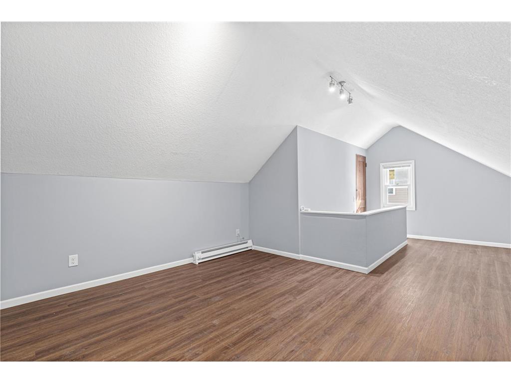 21 7th Avenue N Hopkins MN 55343 7038910 image20