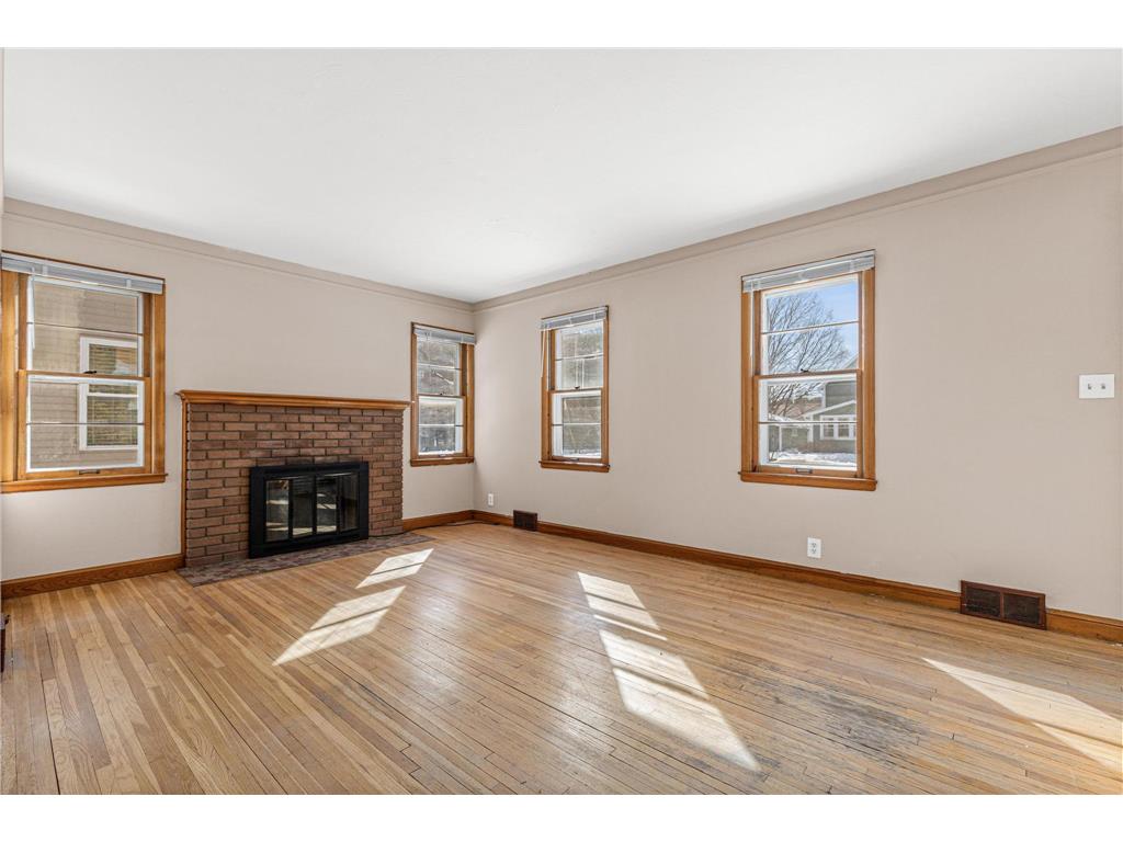 21 7th Avenue N Hopkins MN 55343 7038910 image3