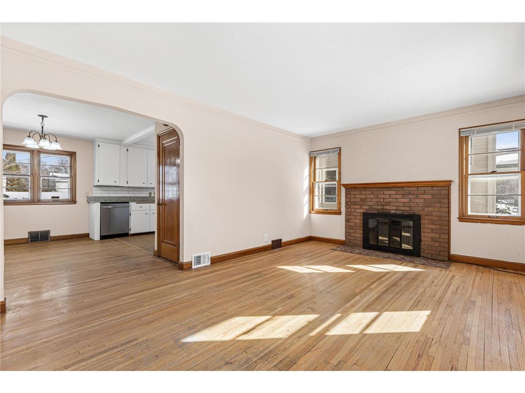 21 7th Avenue N Hopkins MN 55343 7038910 image5
