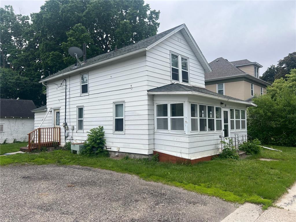 21 7th Street NW Faribault MN 55021 6550110 image1