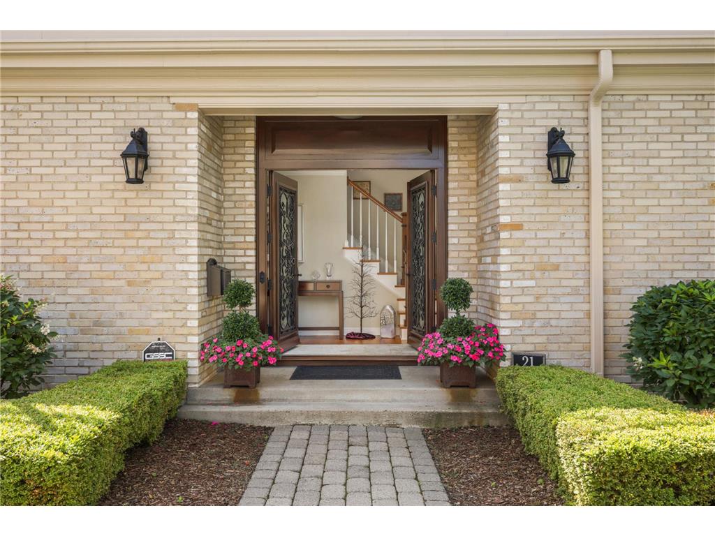 21 Avon Street S #21 Saint Paul MN 55105 6764588 image1