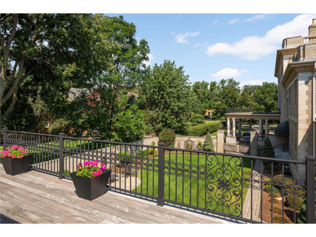 21 Avon Street S #21 Saint Paul MN 55105 6764588 image22