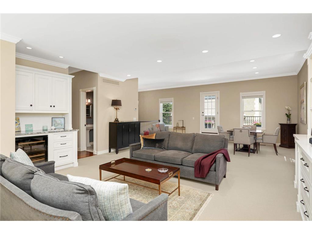 21 Avon Street S #21 Saint Paul MN 55105 6764588 image31