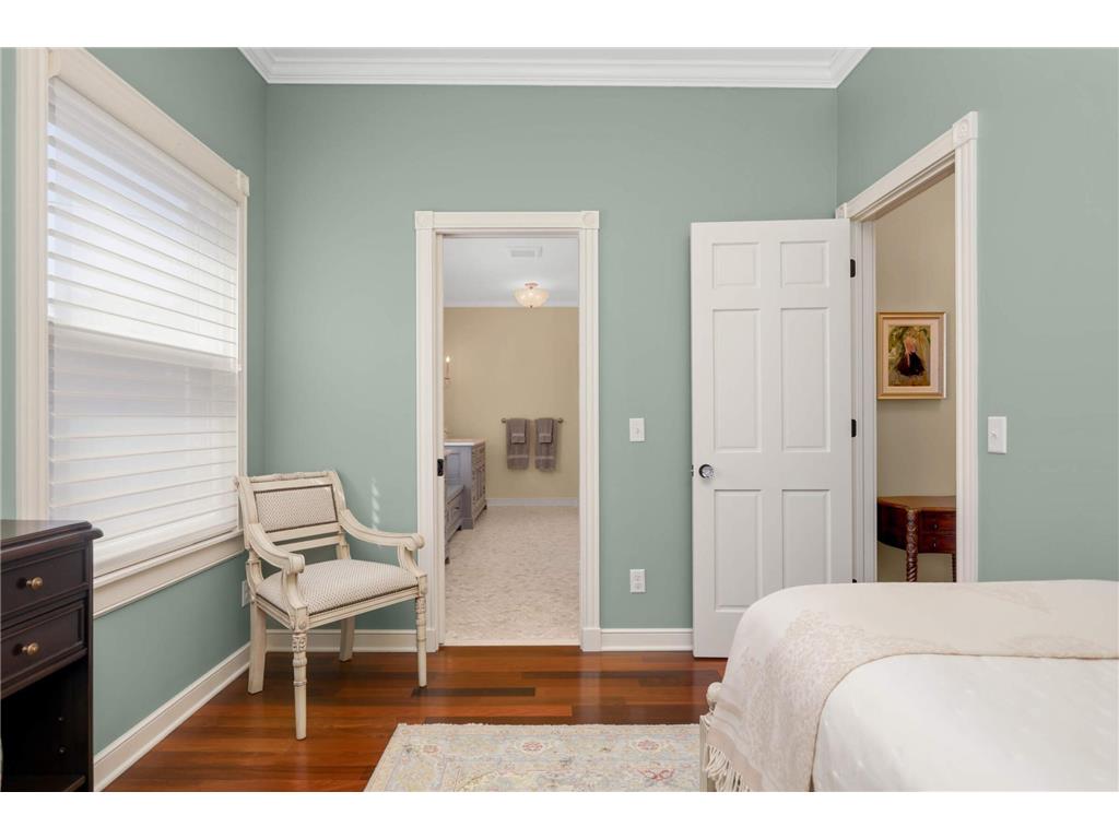 21 Avon Street S #21 Saint Paul MN 55105 6764588 image40