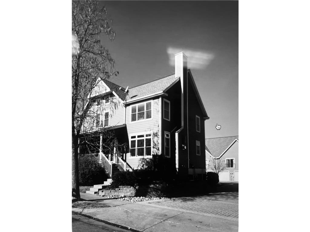 21 Charles Avenue #10 Saint Paul MN 55103 7067045 image1